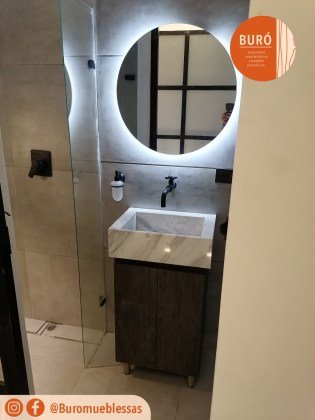 Mueble de baño a piso puertas 1.jpg